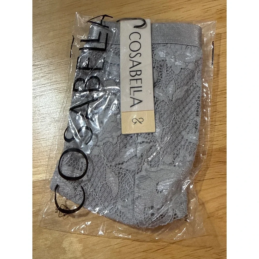 Cosabella Never Say Never Luxury Floral Lace Lace Italian Thong Varanasi Gray M